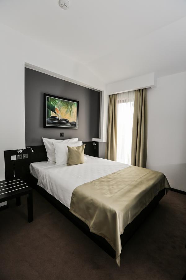 Garni Hotel Zen Free Parking Nis Exterior foto