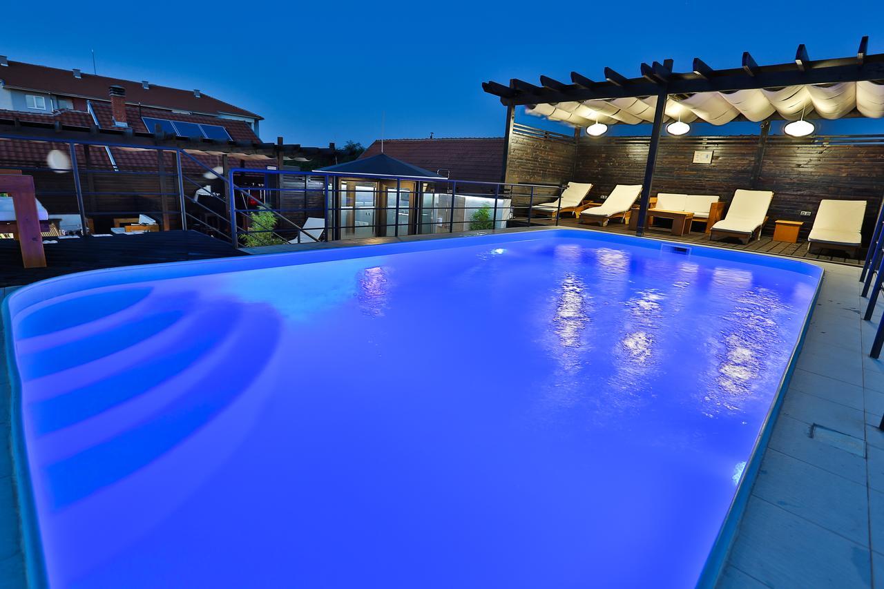 Garni Hotel Zen Free Parking Nis Exterior foto